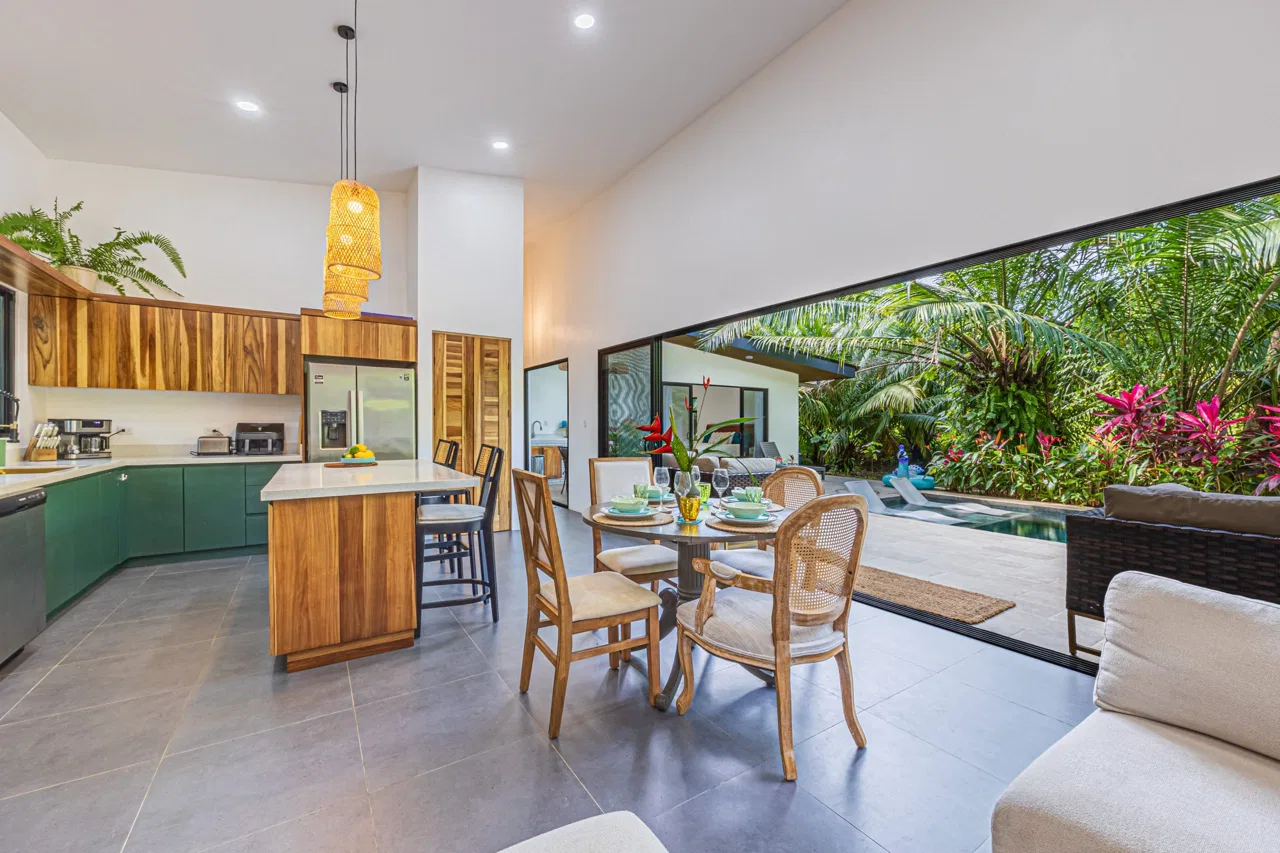 CASA PALMA VERDE – 3 Bedroom & 3 Bathroom Home with Bathtub and Big Pool – 0,71 ACRES, photo 11