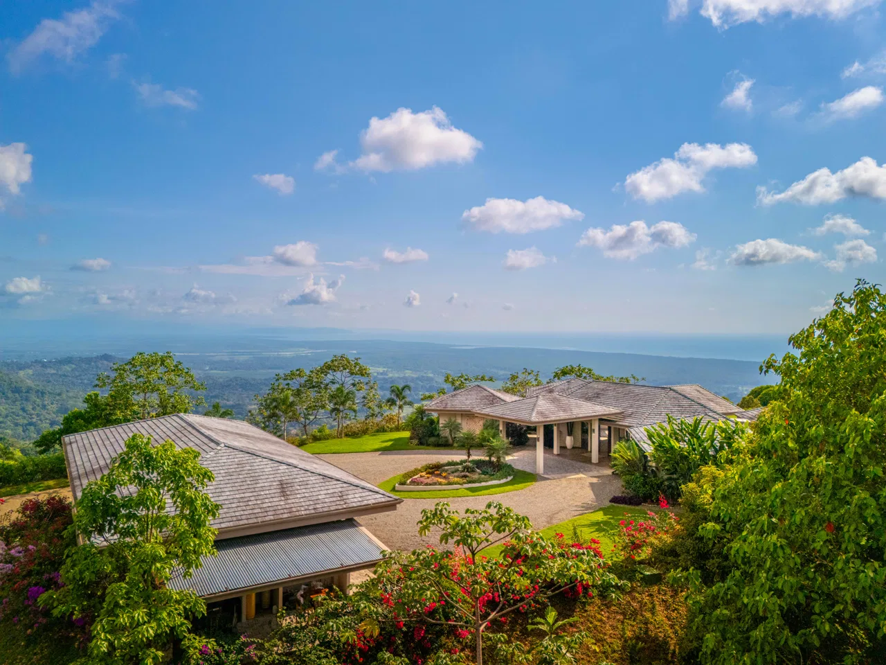 360 Views! Ultimate Luxury Home!, photo 2