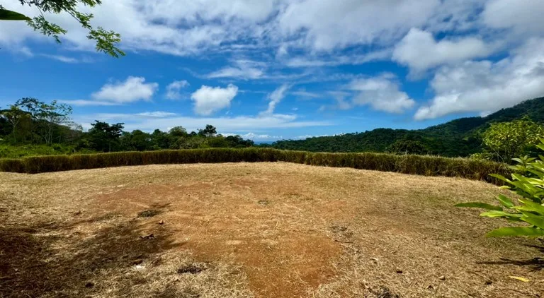 Spring and Waterfall!  3,2 Acres lot in Uvita Mountains, photo 4