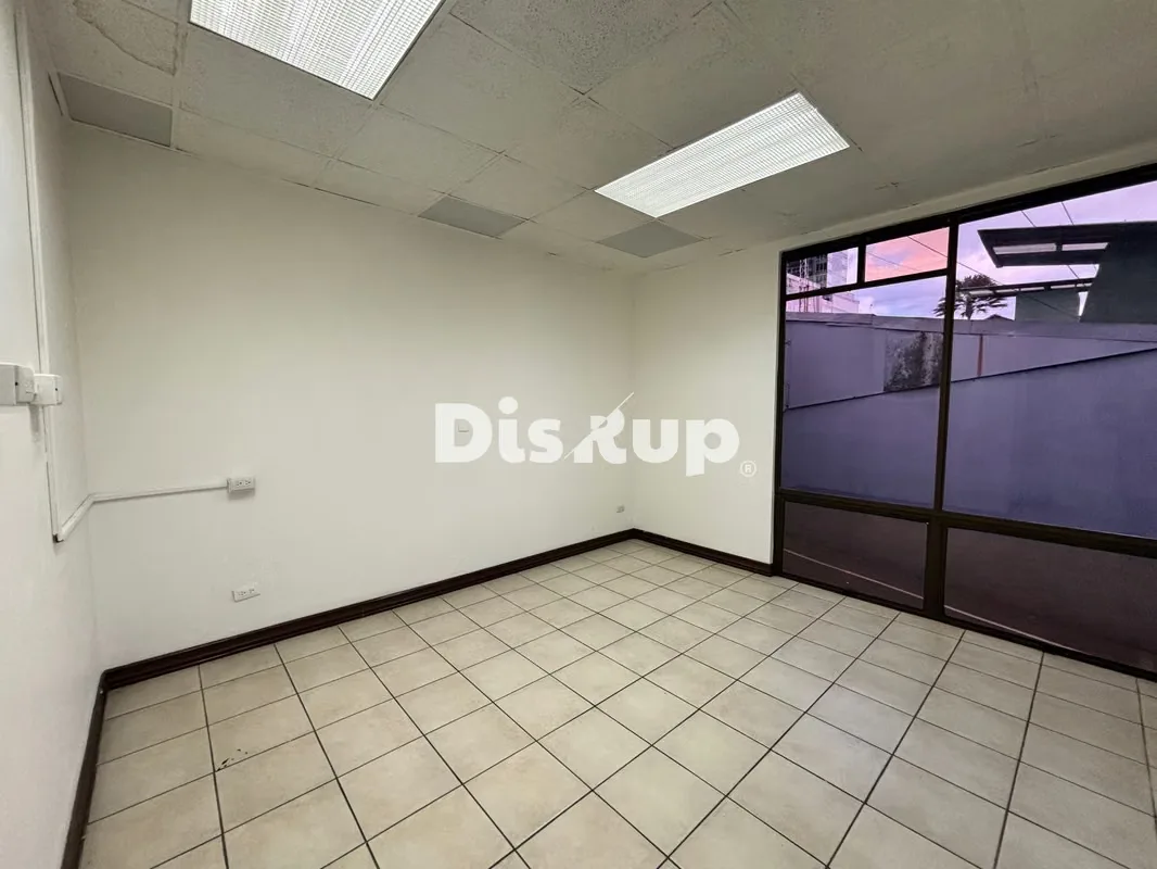 Office for rent in Pitahaya, San José, 200 meters north of Paseo Colón, photo 8