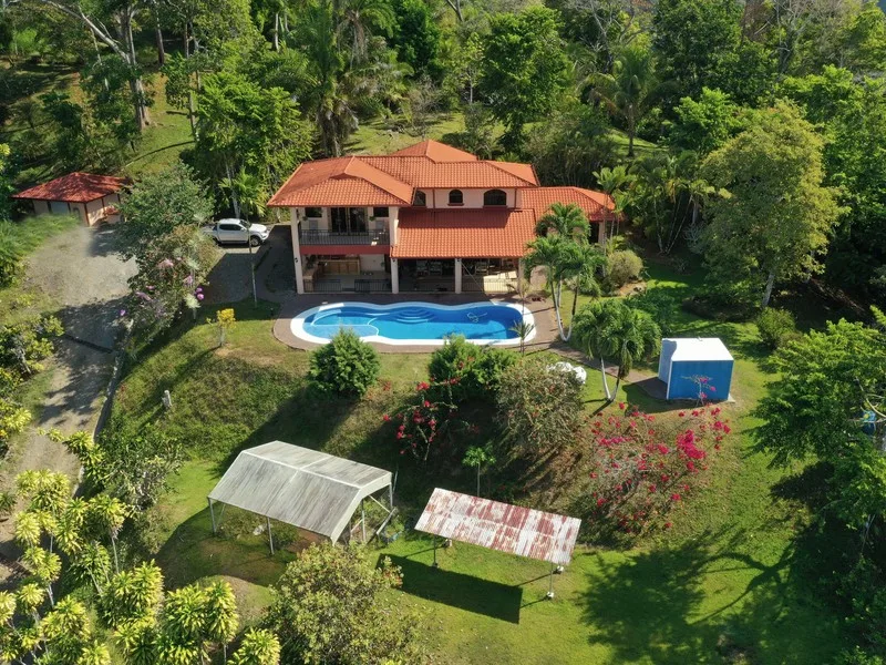 4 Bed Single Family Homes For Sale in Perez Zeledon, photo 2