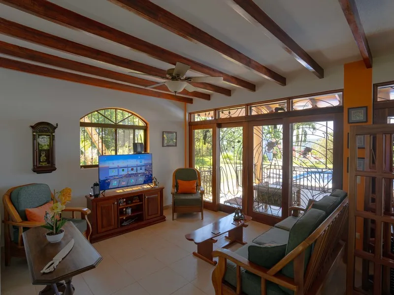 4 Bed Single Family Homes For Sale in Perez Zeledon, photo 15