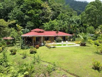 Casa fuera de la red, 3 dormitorios y 3 baños con increíble vista al mar en Ojochal Arriba., photo 3