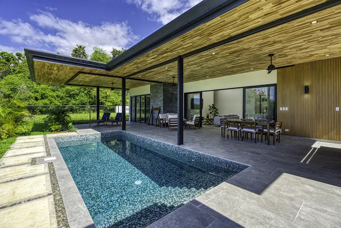 3 BEDROOM LUXURY HOME MINUTES TO UVITA – 0.23 ACRES, photo 17