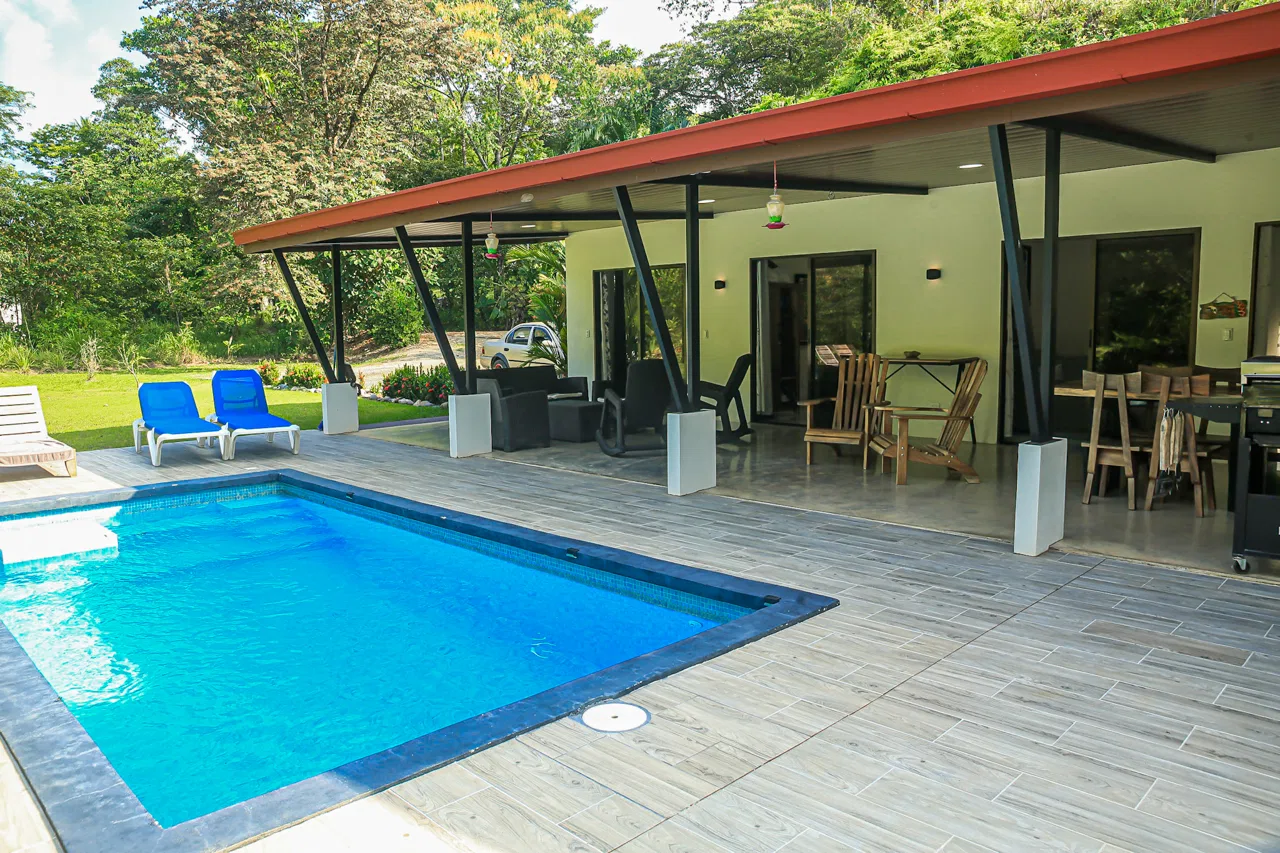 MODERN TROPICAL 3-BEDROOM VILLA ON 1.24 ACRES, photo 5