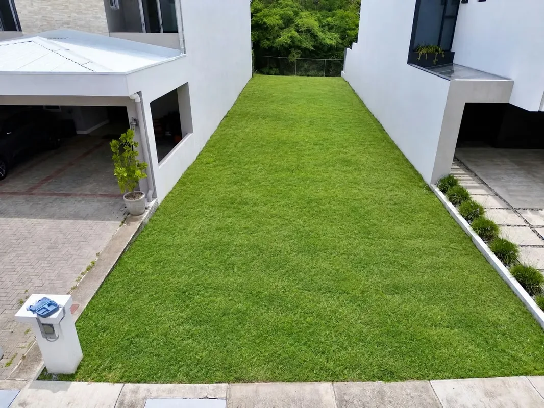 Venta de Lote, Condominio en Santa Ana centro