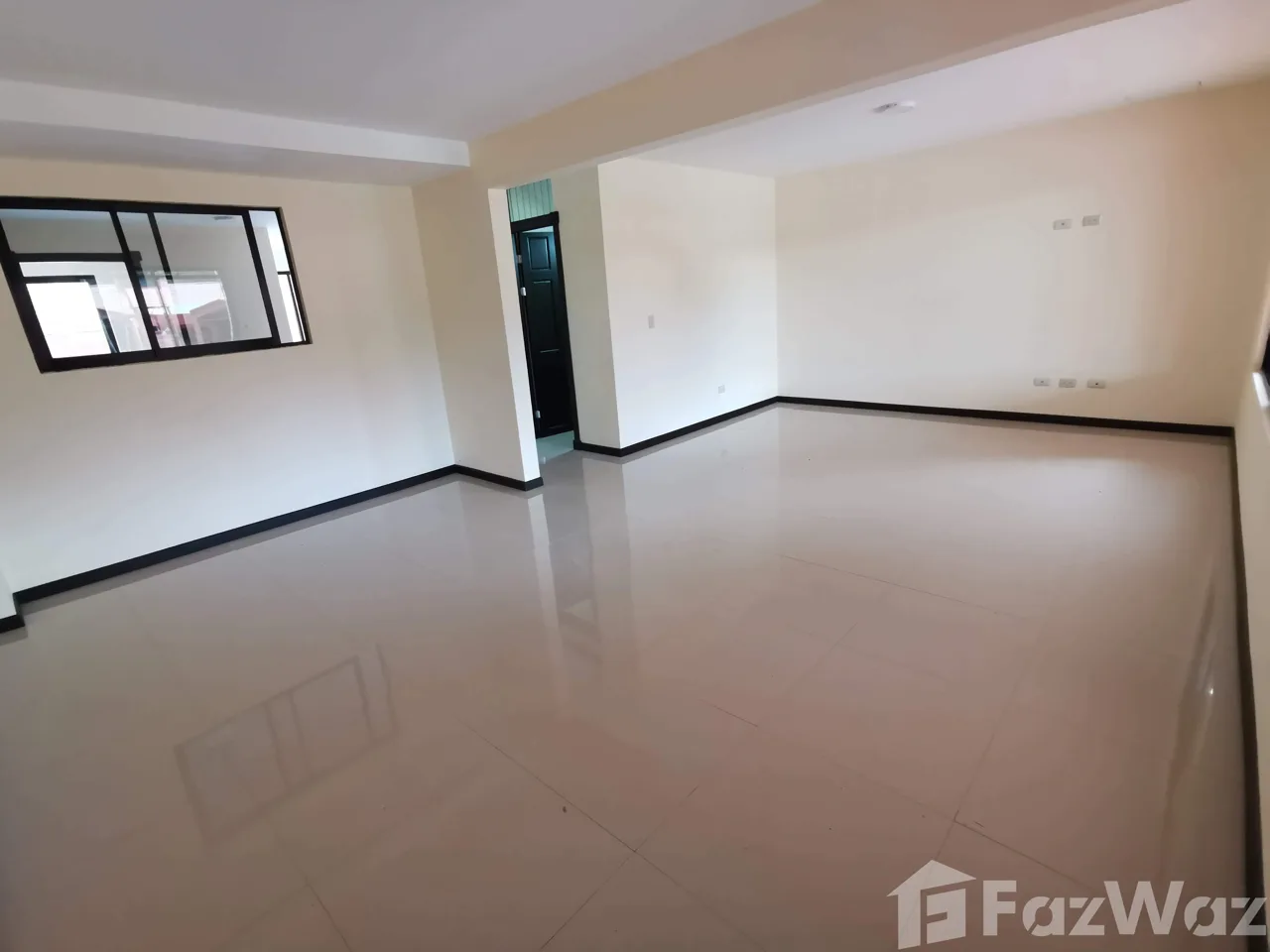 4 Bedroom House for Sale at Condominio Zona Rosa for $199,000, photo 6