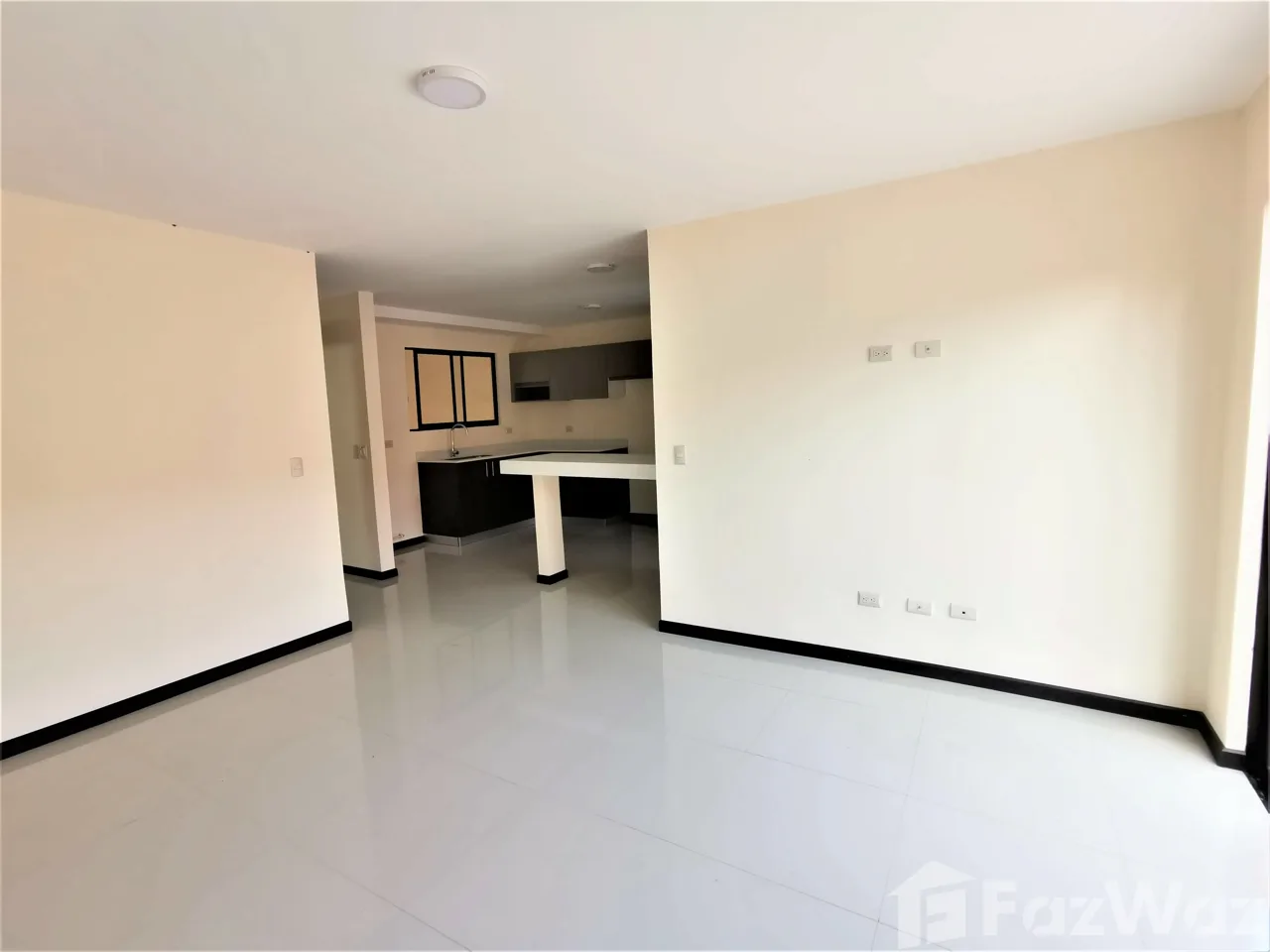 4 Bedroom House for Sale at Condominio Zona Rosa for $199,000, photo 7