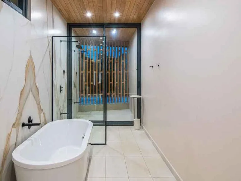 12 Bed Single Family Homes For Sale in Playa Grande, photo 14