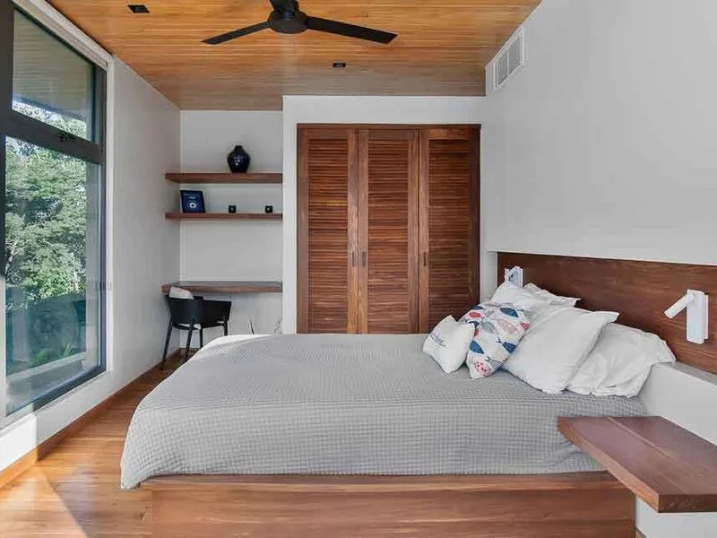 12 Bed Single Family Homes For Sale in Playa Grande, photo 8
