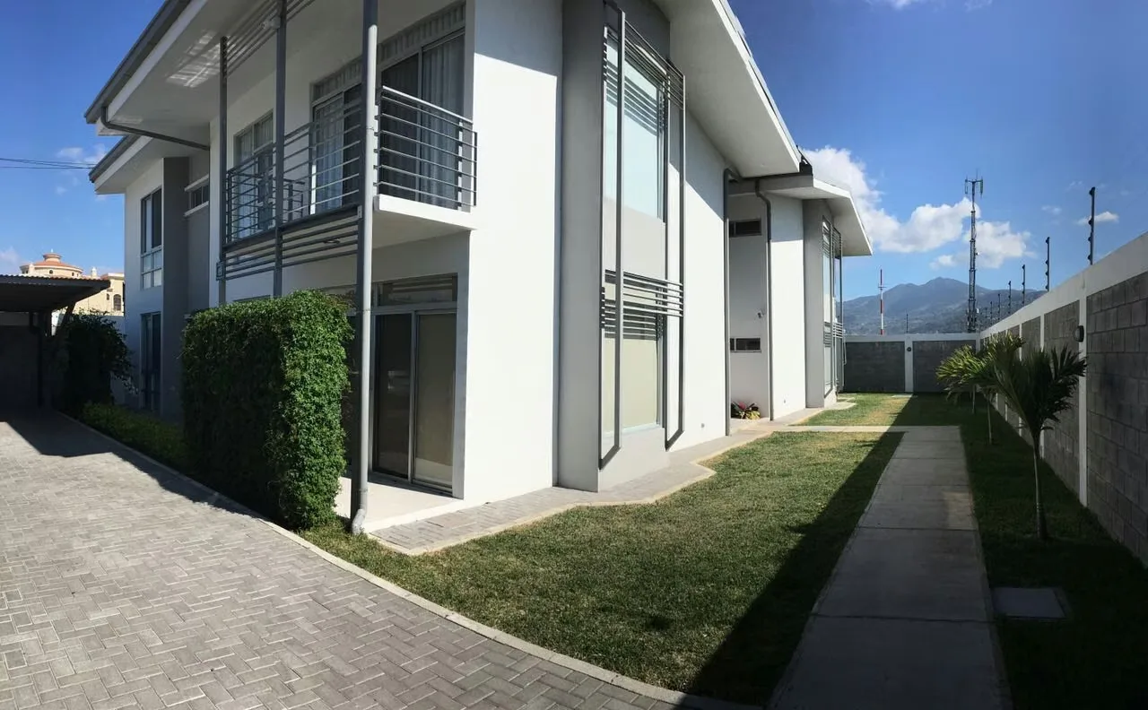 Apartment for rent in Lomas de Cariari, La Asuncion de Bethlehem.