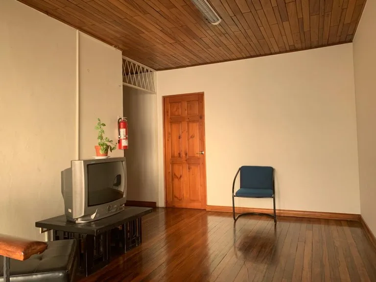 Mixed Use Building in San Pedro, photo 8
