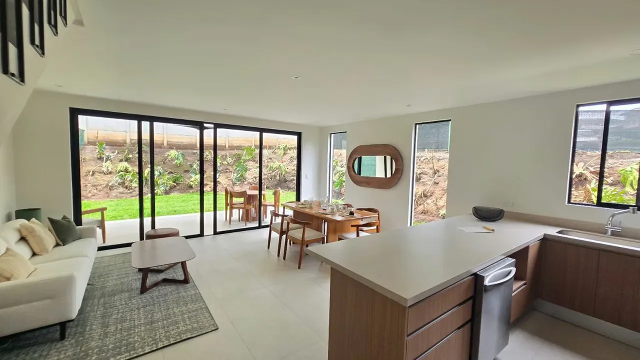 VENTA DE CASA NUEVA, HEREDIA, ULLOA, CONDOMINIO FRANCOSTA, photo 6