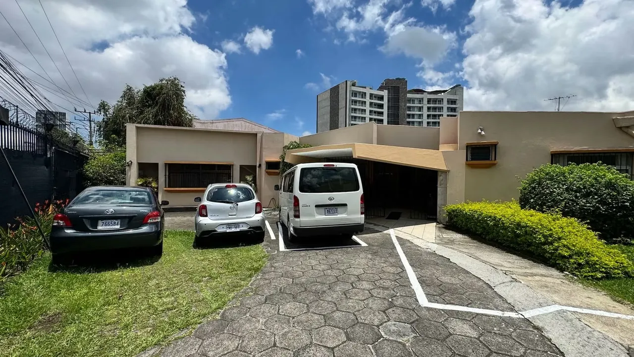 Property for Sale – Commercial and Institutional Use, Sabana, San José (AD)