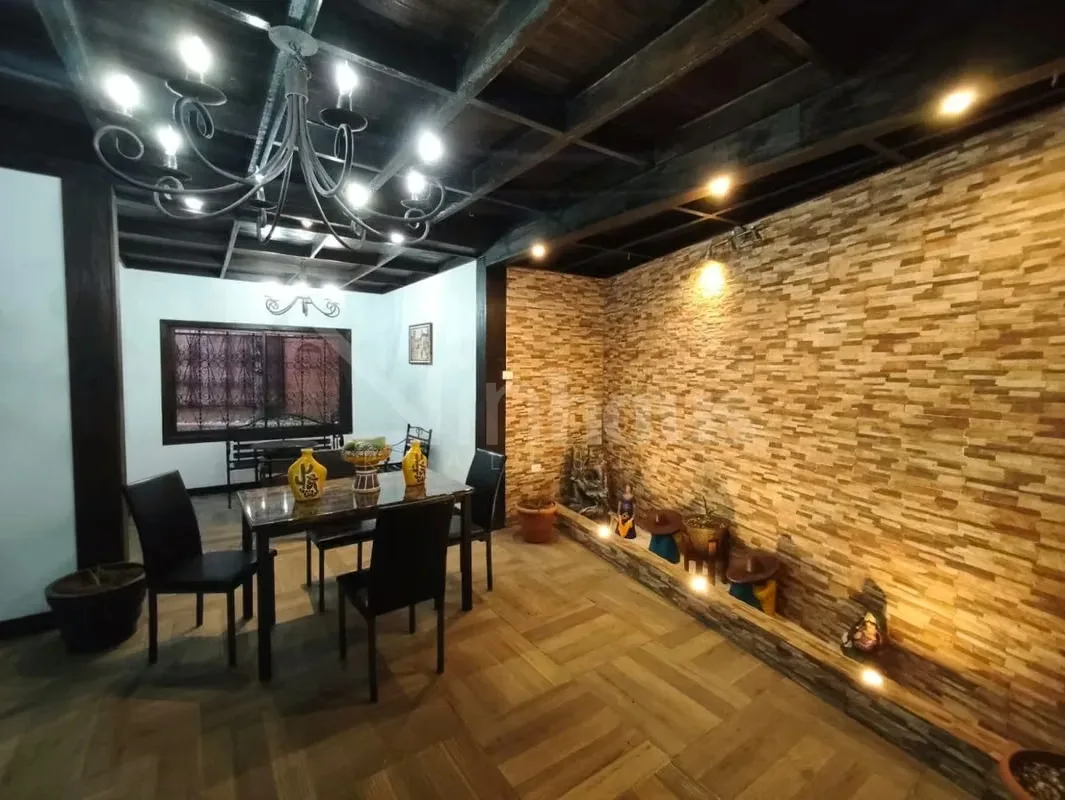 House for sale in the heart of Guadalupe, a few blocks from the Coyella Fonseca Stadium, the firemen, the park and the enclosure where the farmer's fair is held. The house is located in ..., photo 4