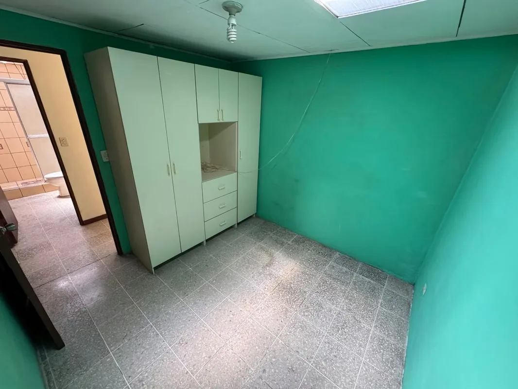 Venta de propiedad con dos casas en Aserrí. La primer casas cuenta con 2 habitaciones, sala-comedor y cocina integrados, 1 baño, cochera para 1 carro, cuarto de pilas. La casa de al ..., photo 6