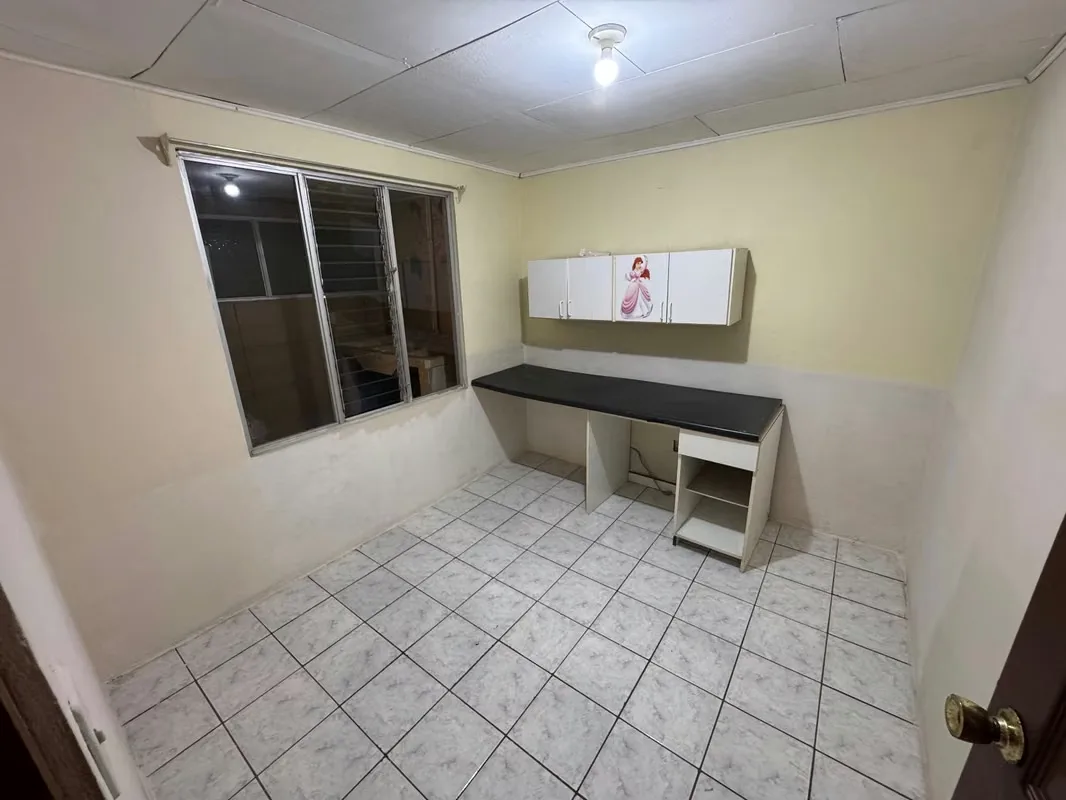 Venta de propiedad con dos casas en Aserrí. La primer casas cuenta con 2 habitaciones, sala-comedor y cocina integrados, 1 baño, cochera para 1 carro, cuarto de pilas. La casa de al ..., photo 7