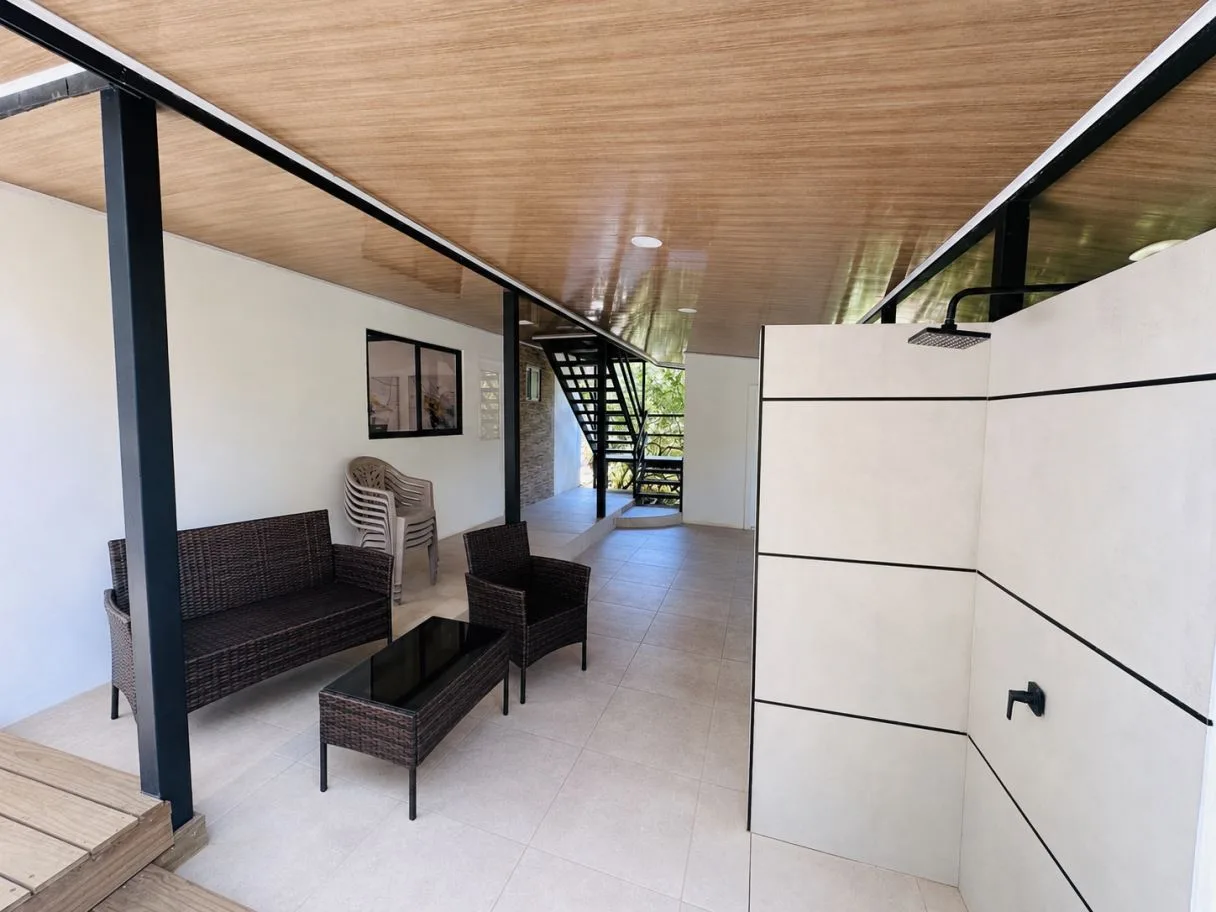 Tropical 4-Bedroom Retreat with Private Pool in Playa Hermosa, photo 14