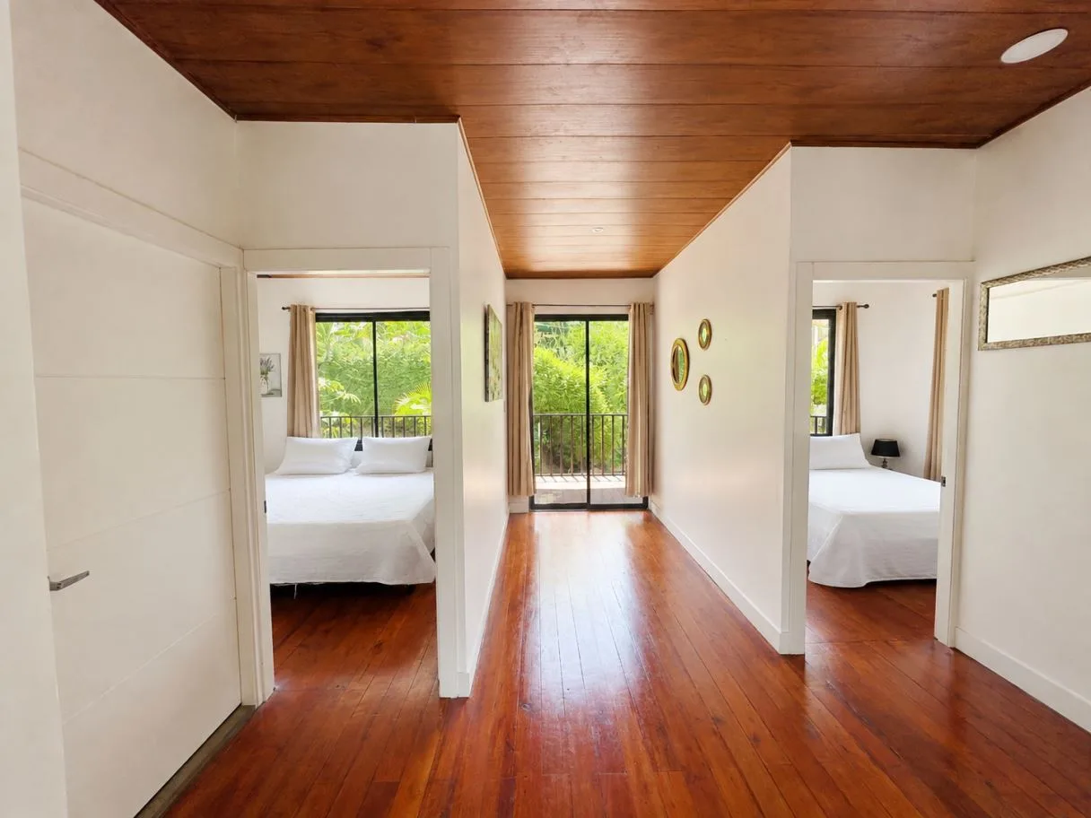 Tropical 4-Bedroom Retreat with Private Pool in Playa Hermosa, photo 8