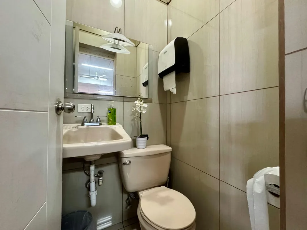 No todas las propiedades comerciales tienen la escala, ubicación y flexibilidad necesarias ..., photo 2