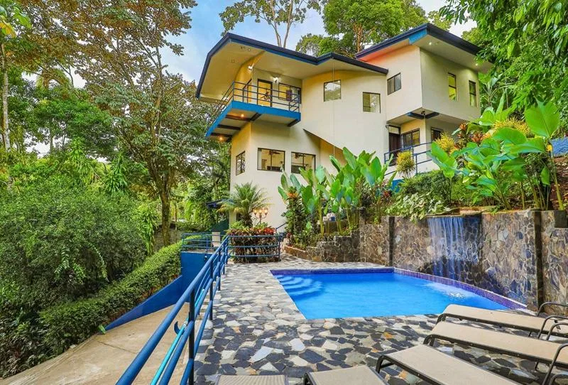 Turnkey Vacation Home in Manuel Antonio