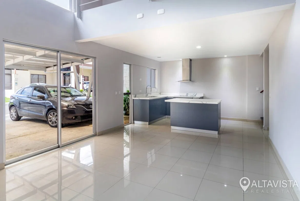 Casa en Venta Condominio Lomas Montes de Oca, photo 3