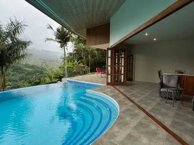 Casa santuario de 3 habitaciones junto al río con majestuosa piscina con vista a la montaña, photo 4