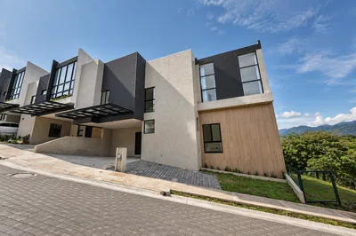 House in Guachipelín