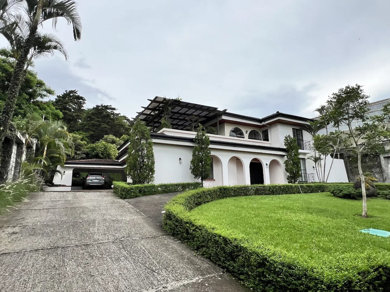 Beautiful 4 Bedroom Furnished Home for Rent in Prime Escazu Location