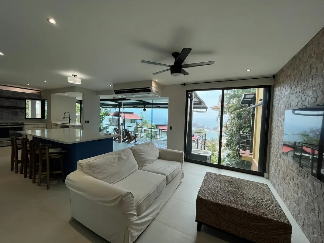 House for sale in Punta Leona, Altos de Leona Mar, features ocean views, has been recently renovated
