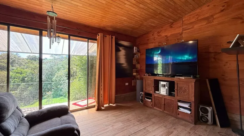 Stunning Mountain Estate for Sale with 3 Private Cabins, photo 15