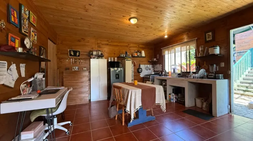 Stunning Mountain Estate for Sale with 3 Private Cabins, photo 16