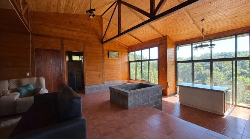 Stunning Mountain Estate for Sale with 3 Private Cabins, photo 4