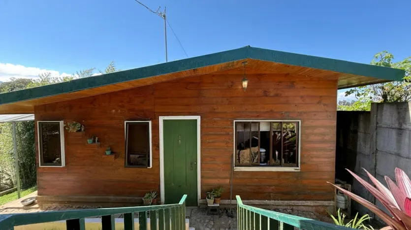 Stunning Mountain Estate for Sale with 3 Private Cabins, photo 9