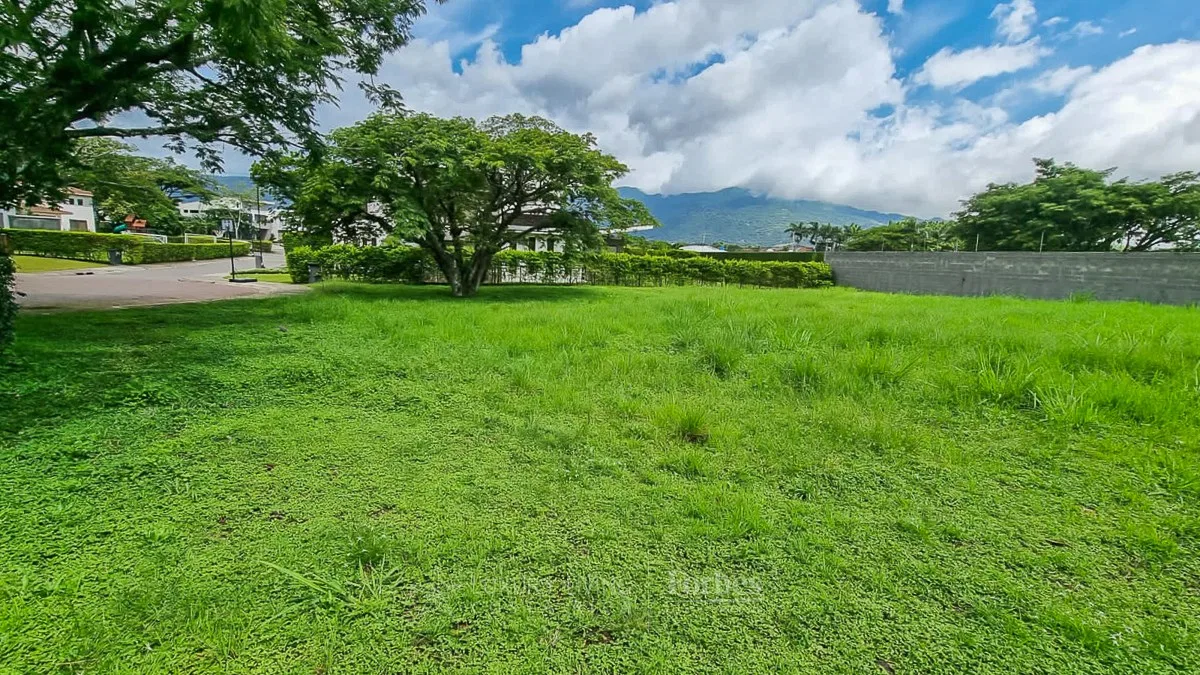 Lot in Roundabout Within Modern Condominium in Santa Ana