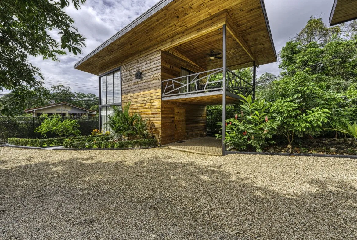 3 MODERN LUXURY VILLAS – WALK TO TOWN IN UVITA – 0.2 ACRES, photo 18