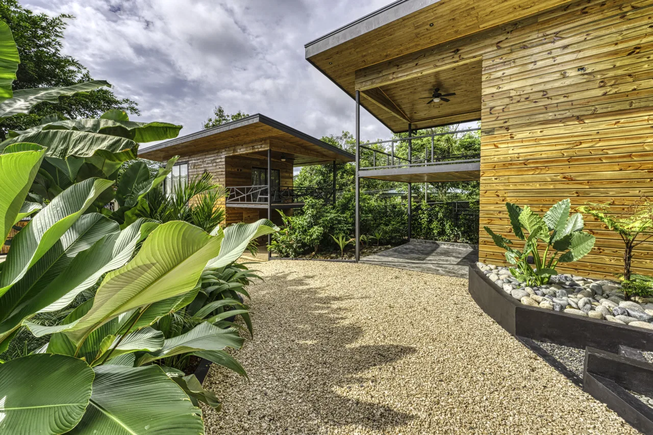 3 MODERN LUXURY VILLAS – WALK TO TOWN IN UVITA – 0.2 ACRES, photo 23