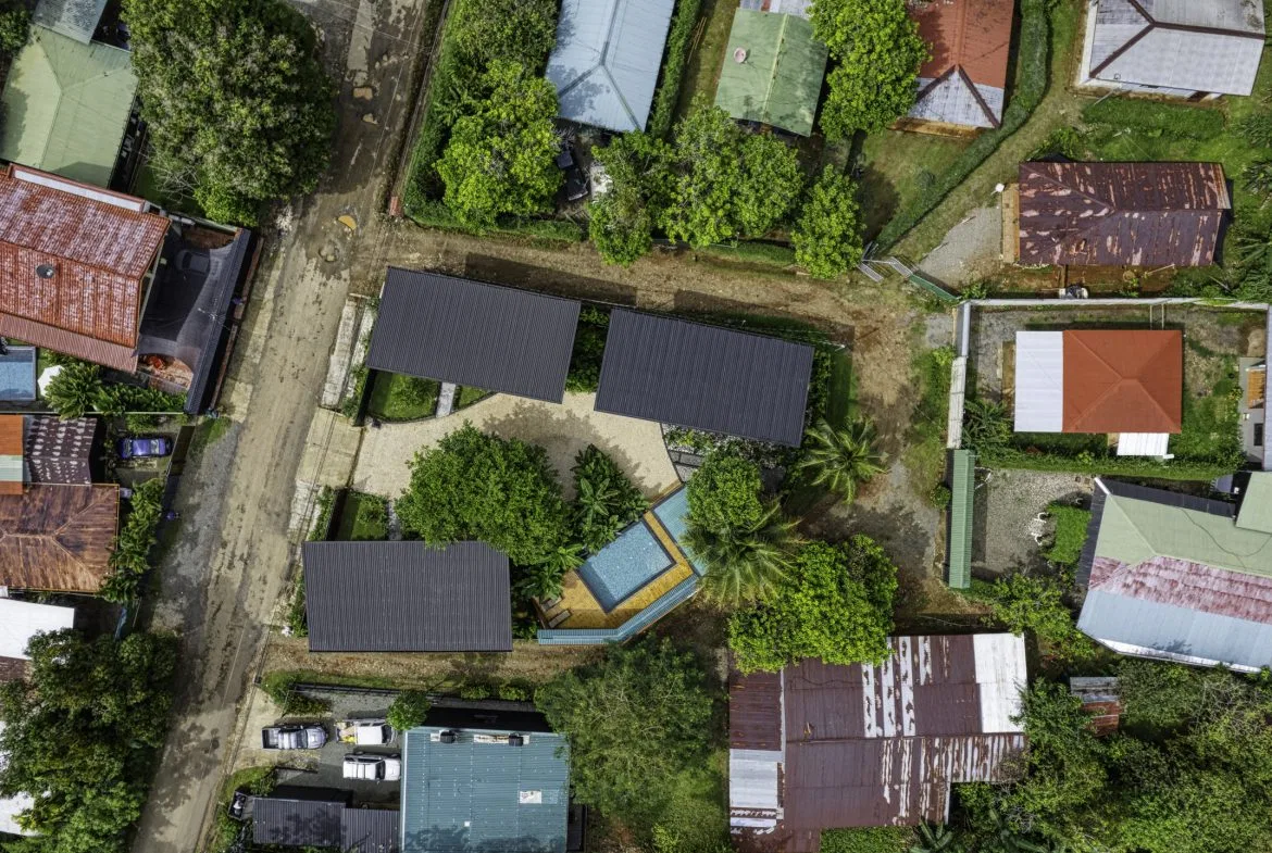 3 MODERN LUXURY VILLAS – WALK TO TOWN IN UVITA – 0.2 ACRES, photo 4