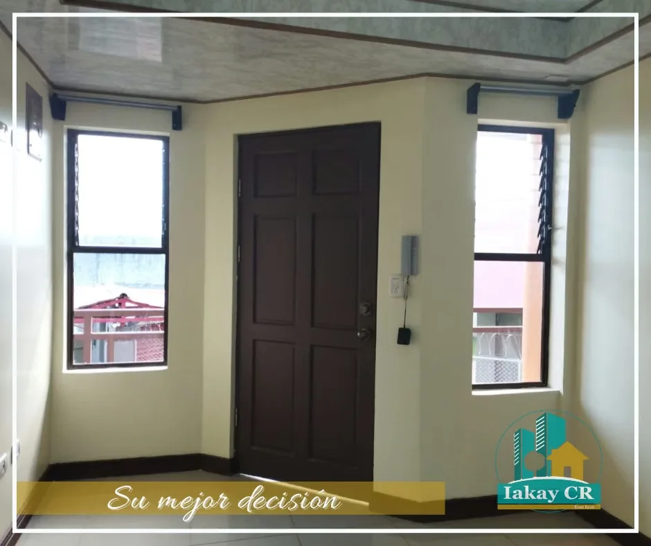 Sala comedor cocina con desayunador y mueble de cocina