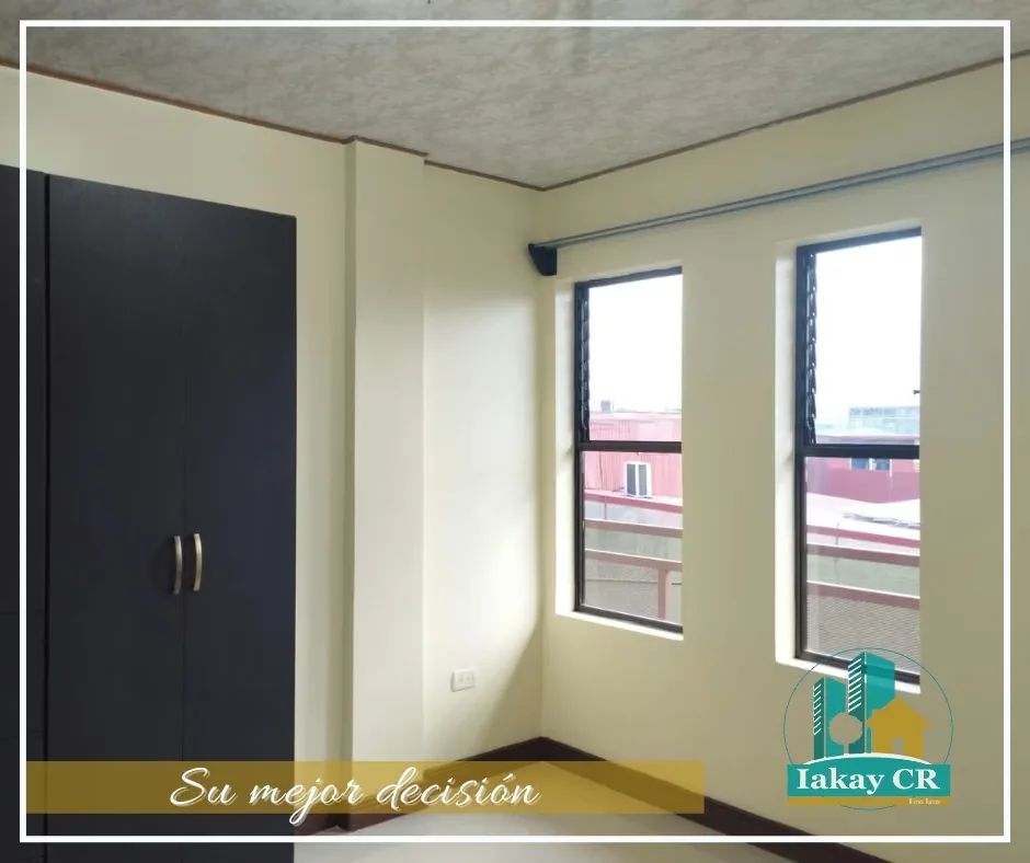 Sala comedor cocina con desayunador y mueble de cocina, photo 9