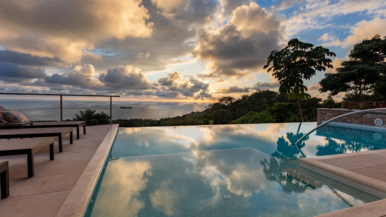 MOUNTAIN PROPERTY WITH FOUR BEDROOMS AND PANORAMIC OCEAN VIEWS, IN BALLENA – 2 ACRES, photo 15