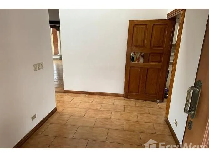 4 Bedroom House for Sale in Goicoechea, San Jose for $375,000, photo 3