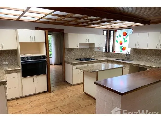 4 Bedroom House for Sale in Goicoechea, San Jose for $375,000, photo 5