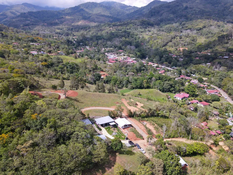 5 Bed Single Family Homes For Sale in San Isidro de El General, photo 4