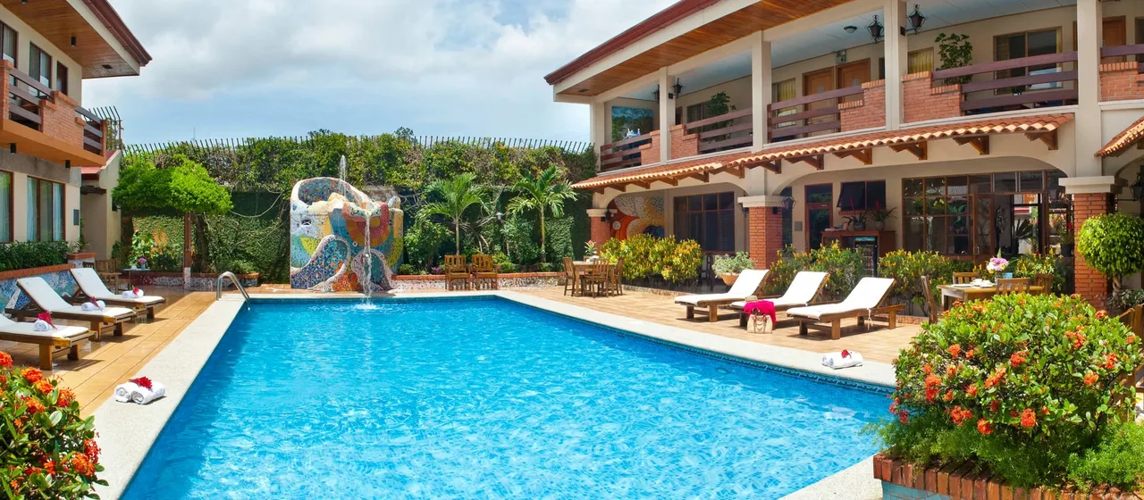 FURNISHED APARTMENT FOR RENT, IN THE SAVANNAH. 22-288-1