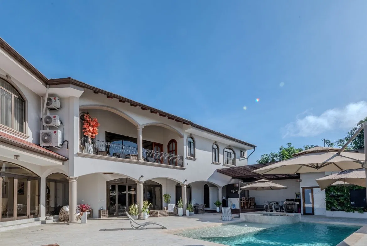 LUXURY PROPERTY WITH SIX BEDROOM, IN PALMARES PEREZ ZELEDON – 0.68 ACRES, photo 6