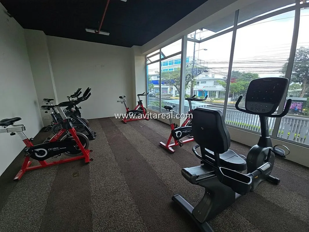 Beautiful unfirnished apartment for rent in San Pedro, Torre Los Yoses, photo 2