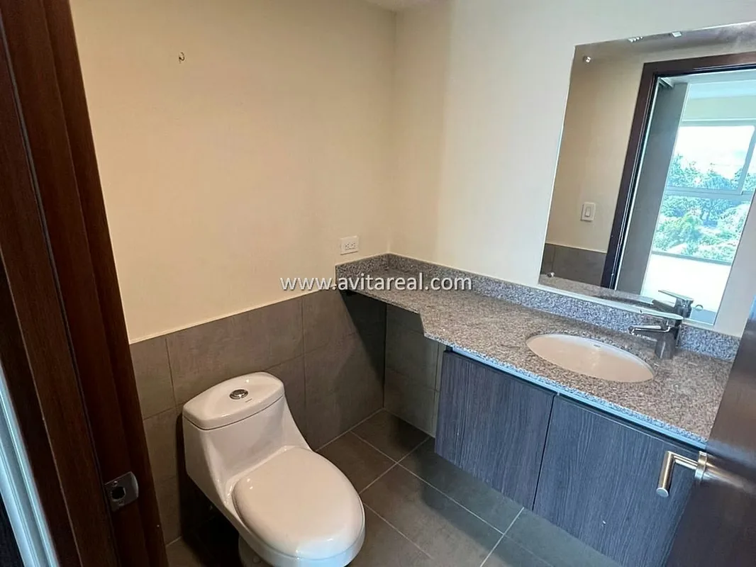 Beautiful unfirnished apartment for rent in San Pedro, Torre Los Yoses, photo 11