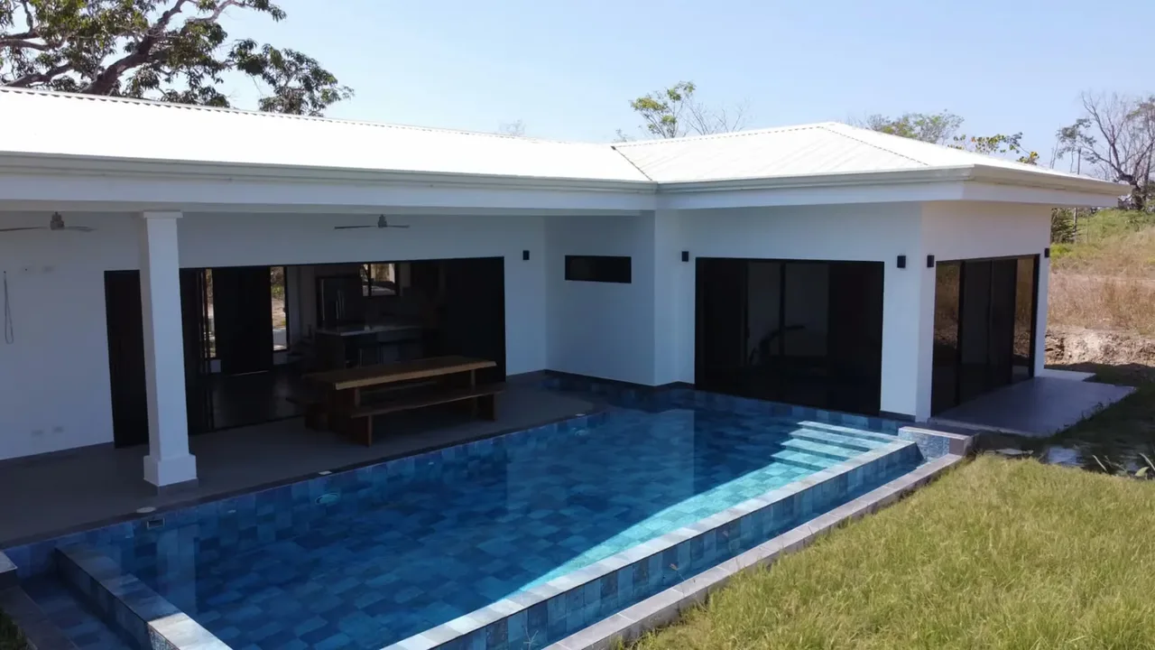 Discover the perfect blend of modern comfort and natural beauty in this brand-new 3-bedroom, 3-bathroom home, ideally located in Santiago, just minutes from the world-famous beaches of ...
