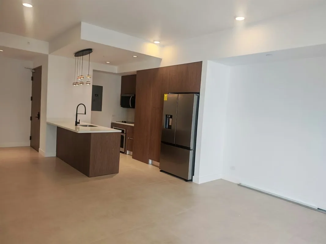 Apartamento nuevo en Torre Parkwood en alquiler, photo 6